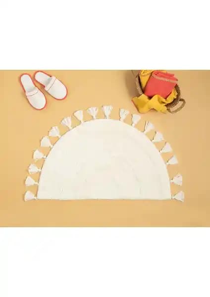 English Home Luna Pamuklu Banyo Paspası: Estetik ve Güvenliği Bir Arada Sunar