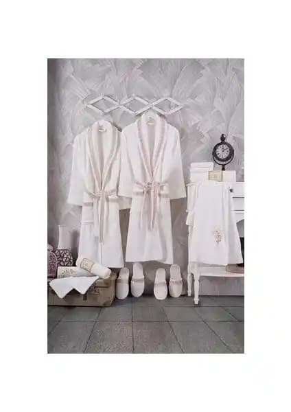 Güvenal Akdeniz 20 Parça Kutulu Çeyizlik Bornoz Seti Ev Konforunu Artıran Şık ve Kaliteli Tasarım