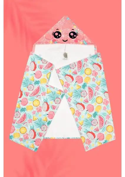 Hamur Kapşonlu Çocuk Plaj Havlusu Renkli Tasarımı ve Yüksek Emicilik Özelliğiyle