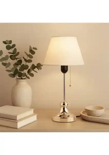 Homing Edel Gold Gövdeli Abajur Krem Kumaş ve Altın Tonu Modern İç Mekan Dekoru