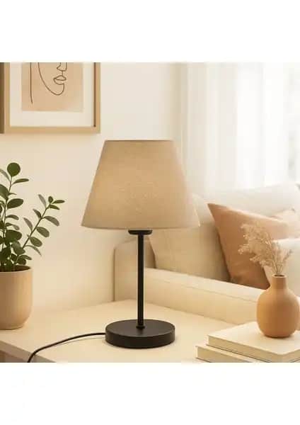 Homing Kumaş Başlık Siyah Gövde Abajur Modern ve Şık İç Mekan Aydınlatma Çözümü