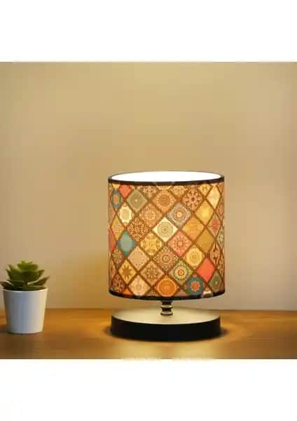 Homing Tasarım Mini Abajur Çini Desenli AYD-3248: Şık ve Fonksiyonel Dekoratif Aydınlatma Ürünü