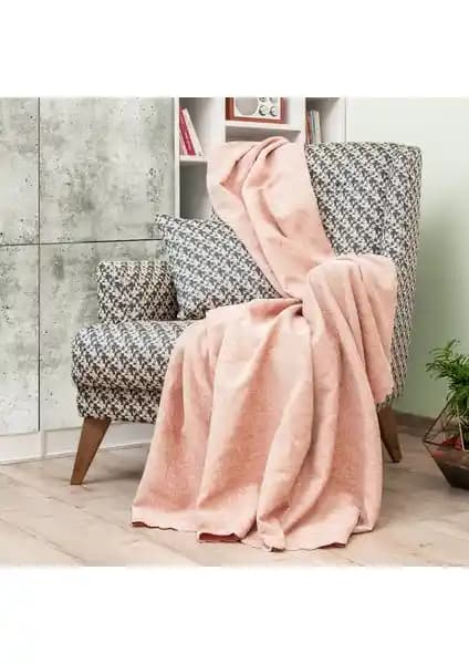 Latuda Şönil Jakarlı Desenli Kaymaz Koltuk Şalı: Dayanıklı ve Estetik Koruma Çözümü