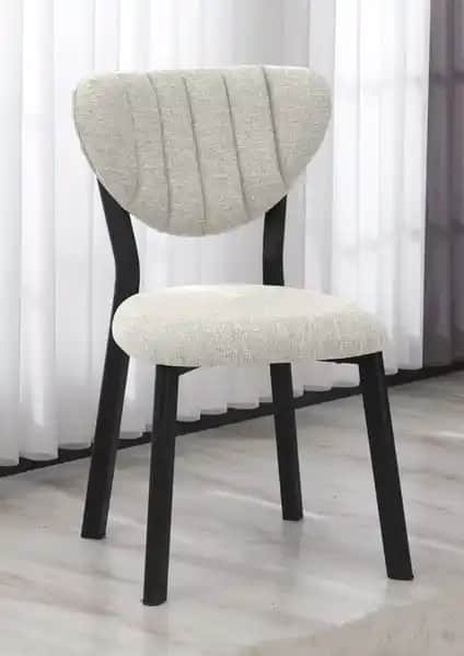 Lumodi Mobilya Elma Keten Mutfak Sandalyesi: Modern ve Şık Tasarım ile Dayanıklı Oturma Çözümü