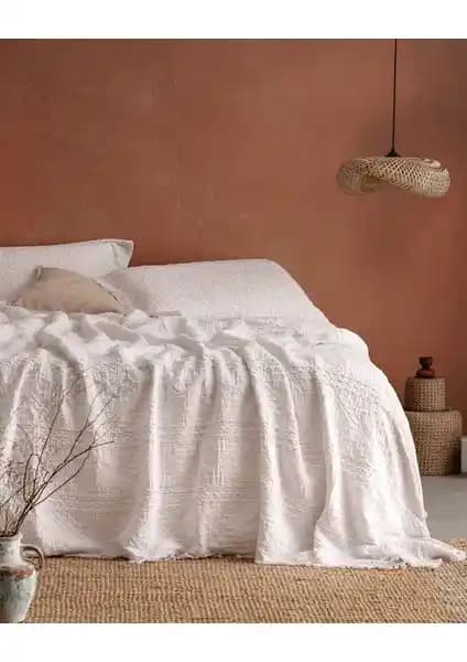 Madame Coco Ethnique Tek Kişilik Yatak Örtüsü Beyaz Modern ve Şık Tasarım