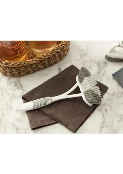 Madame Coco Graque Lavabo ve Küvet Fırçası: Şık ve Etkili Temizlik Çözümü