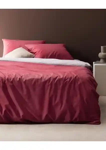 Madame Coco Juin Çift Kişilik Bordo Nevresim Takımı Yatak Odası Şıklığı ve Konforu İçin