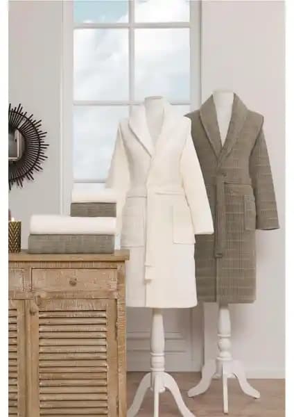 Özdilek Land Aile Bornoz Seti Yüksek Kalite ve Şıklıkta Konfor Sunar