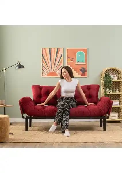 Pafu Nitta Üçlü Yataklı Bordo Koltuk Modern Tasarım ve Fonksiyonellik Bir Arada