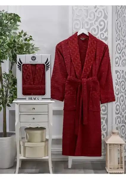 Philippus Vespira Bordo Erkek Bornozu: Yüksek Kalite ve Konfor Sunan Şık Tasarım