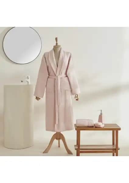 Sarah Anderson Alven Kadın Bornoz Takımı: Şıklık ve Konfor Sunan Modern Tasarım