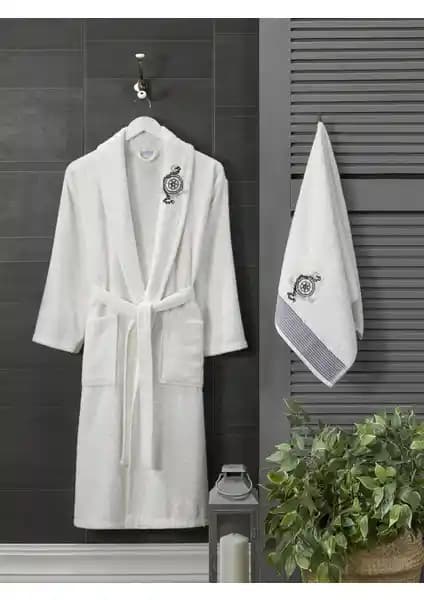 Şilay Home 2'li Havlulu Bornoz Seti: Şıklık ve Konforun Buluşması