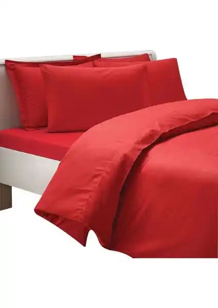 Taç Çift Kişilik Saten Nevresim Takımı: Şıklık ve Konforun Bir Arada Olduğu Yatak Seti