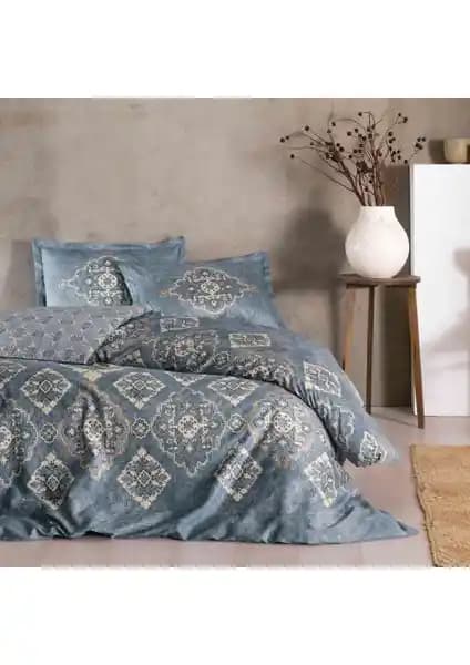 Taç Marilla Pamuk Saten Çift Kişilik Nevresim Takımı: Şık ve Dayanıklı Yatak Dekorasyonu