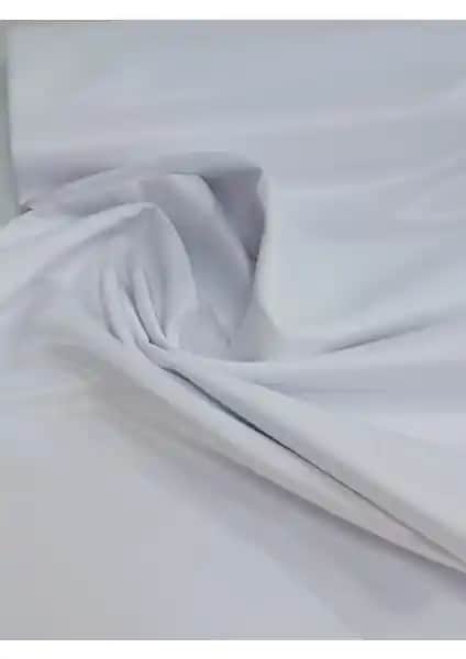 Taç Saten Güneşlik: Estetik ve Dayanıklılığı Bir Arada Sunan Krem Renk Perde Seçeneği