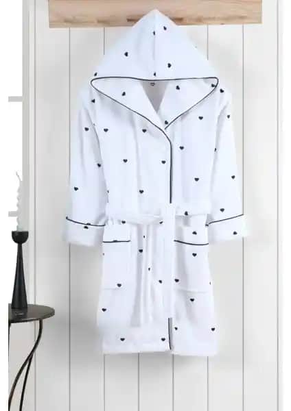Varol Kalpli Nakışlı %100 Pamuk Love Serisi Bornoz Şıklık ve Konfor Sunar