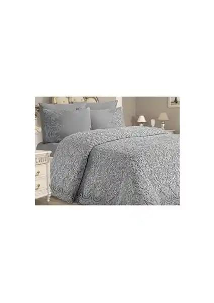 Yarençeyiz Dantelli Gelin Battaniye Seti: Estetik ve Fonksiyonellik Bir Arada