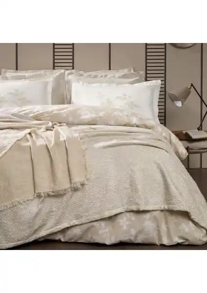 Yataş Bedding Etta Çift Kişilik Fall Winter Çeyiz Seti Modern ve Şık Tasarım ve Yüksek Kaliteyle Sunuluyor