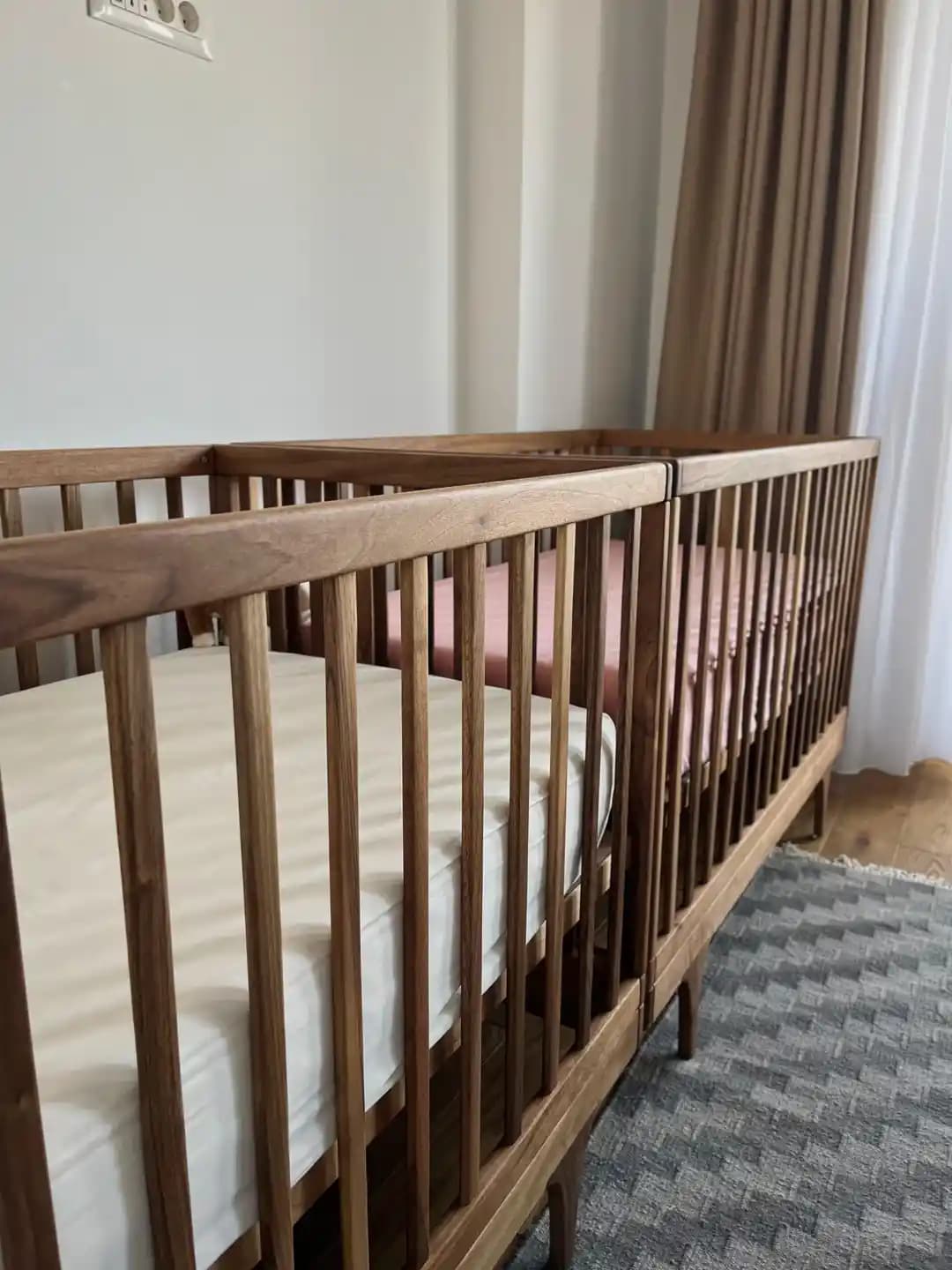 Ahşap Bebek Beşiği Yapımında Başlangıç Seviyesi Ustalık ve Güvenlik Standartları