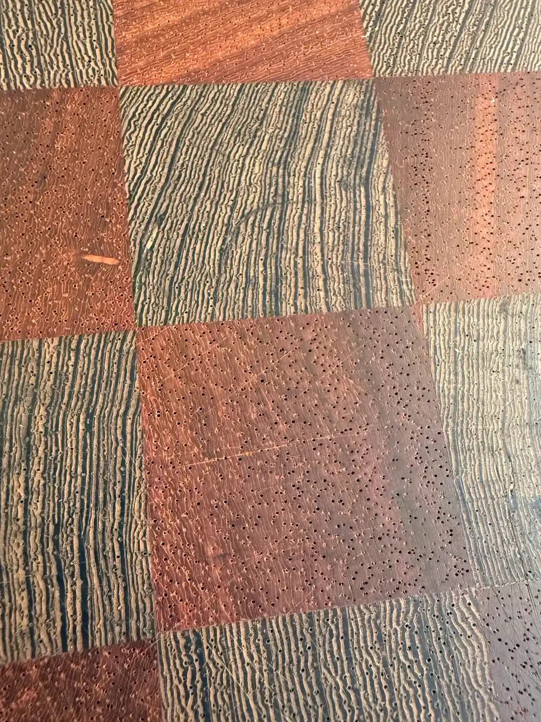 End Grain Kesme Tahtalarında Doğal Delikler ve Gıda Güvenliği Üzerine İnceleme