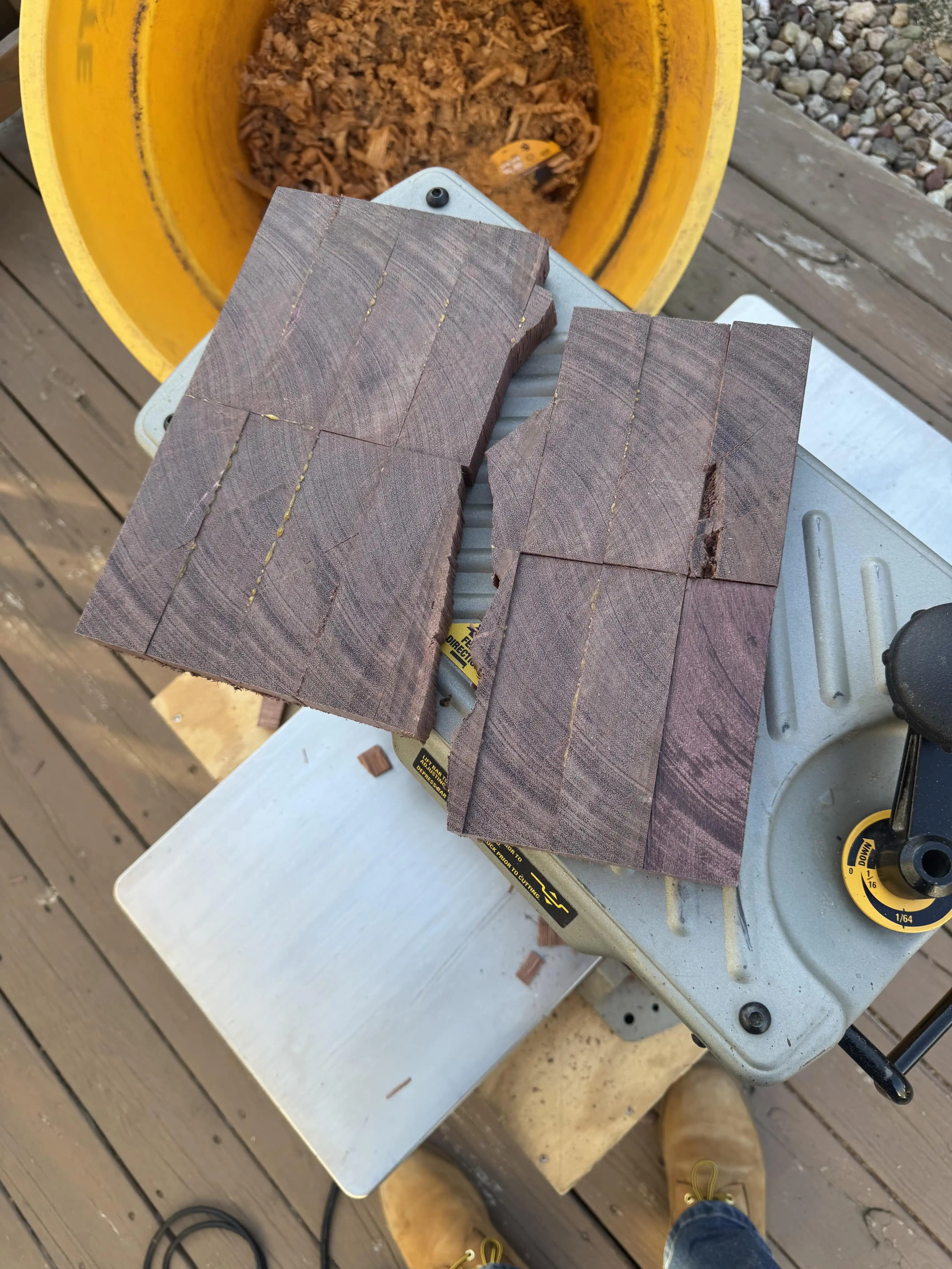 End Grain Kesme Tahtası Yapımında Planer ve Router Sled Kullanımının Avantajları ve Zorlukları