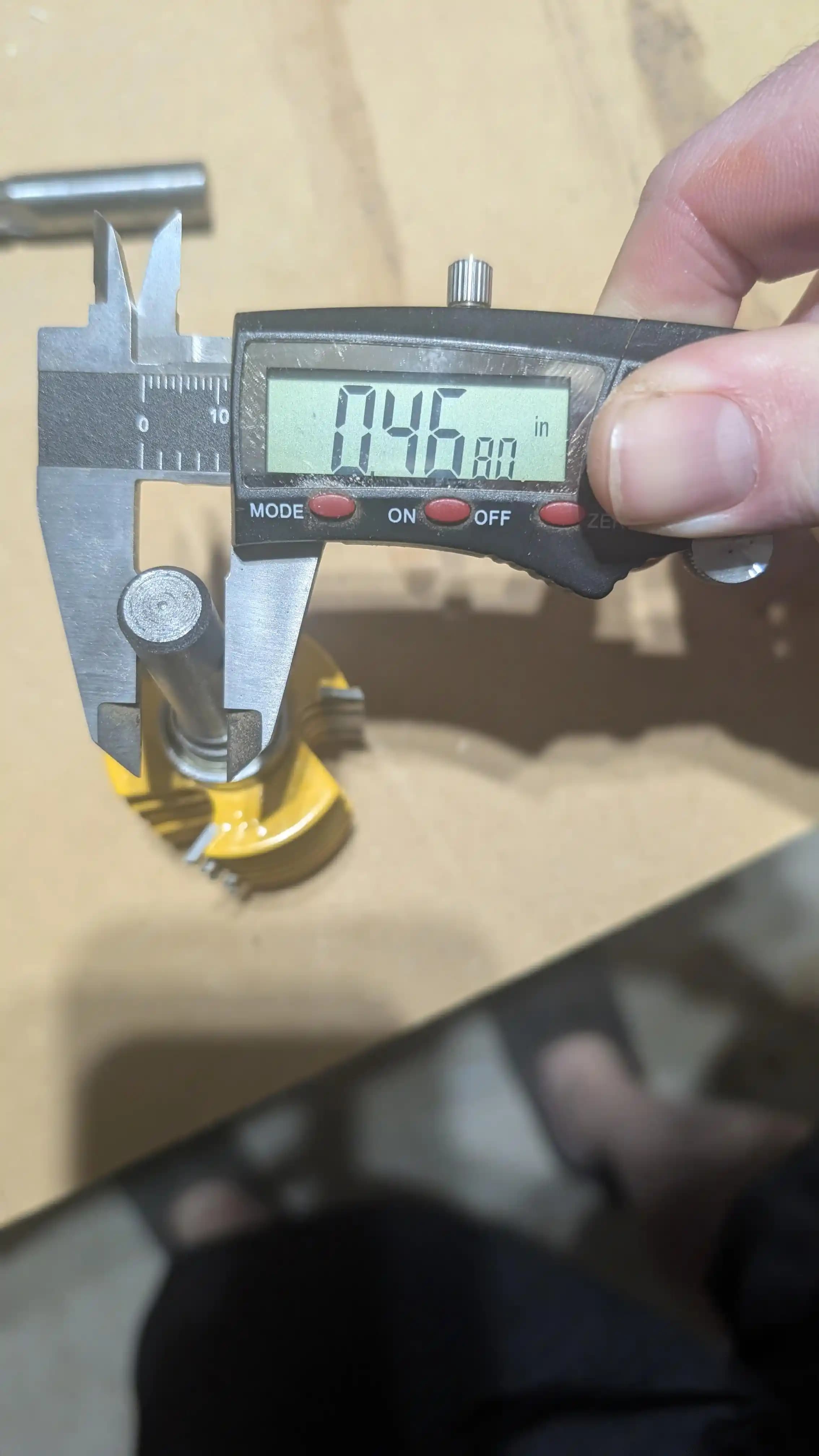 Router Uçlarının Şaft Ölçü Uyumsuzluğu ve Güvenlik Risklerinin Detaylı İncelemesi