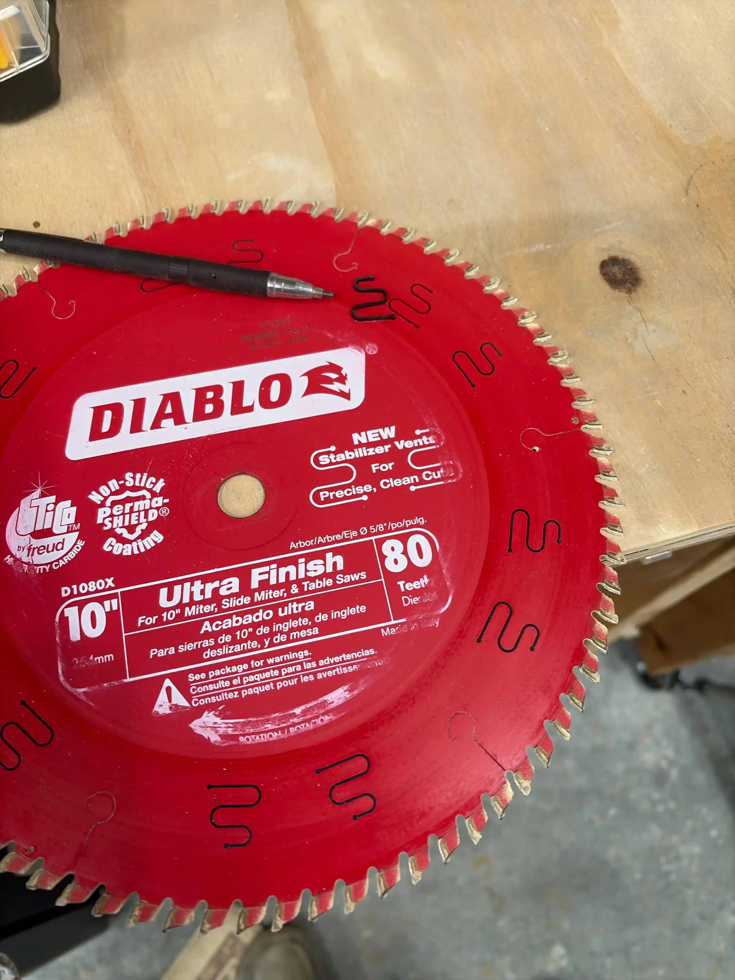 Testere Bıçaklarındaki Stabilizer Havalandırmalar ve Kauçuk Tıkaçların Rolü ve Önemi