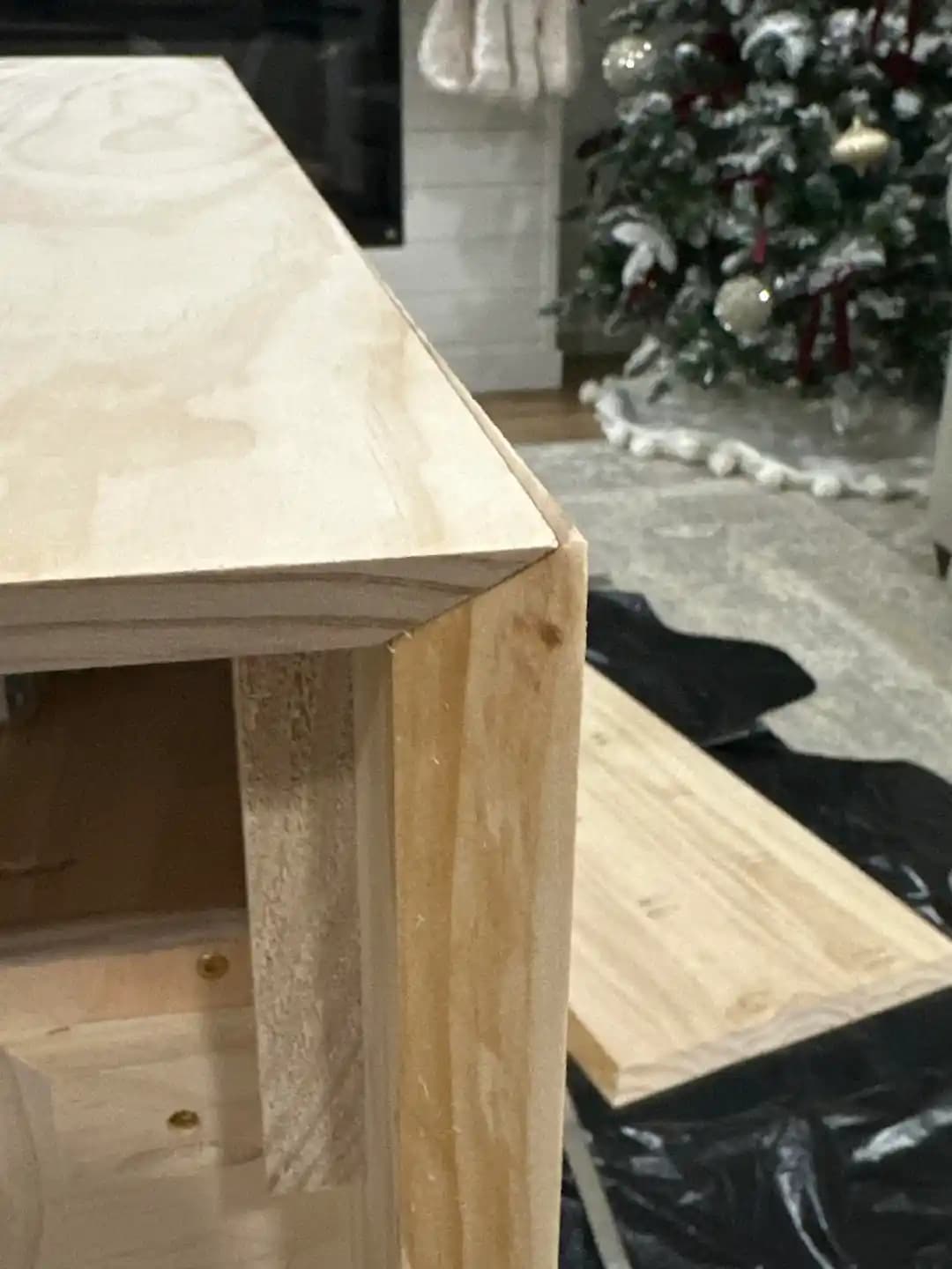 Waterfall Masası Yapımında Miter Köşe Sorunları ve Çözüm Yöntemleri