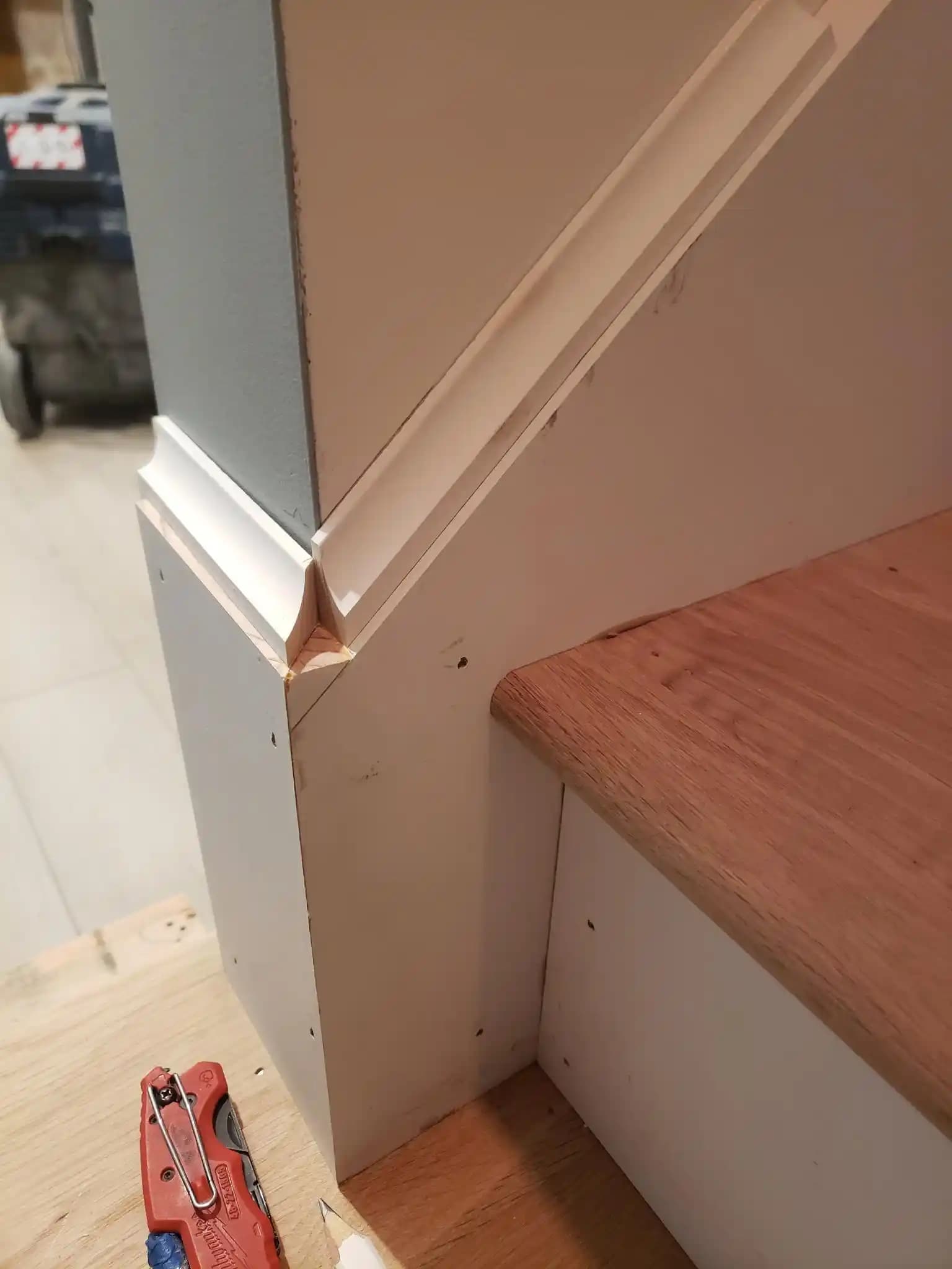 Ahşap İşçiliğinde Zorlu Köşe Kesimlerinde Etkili Teknikler ve Çözümler