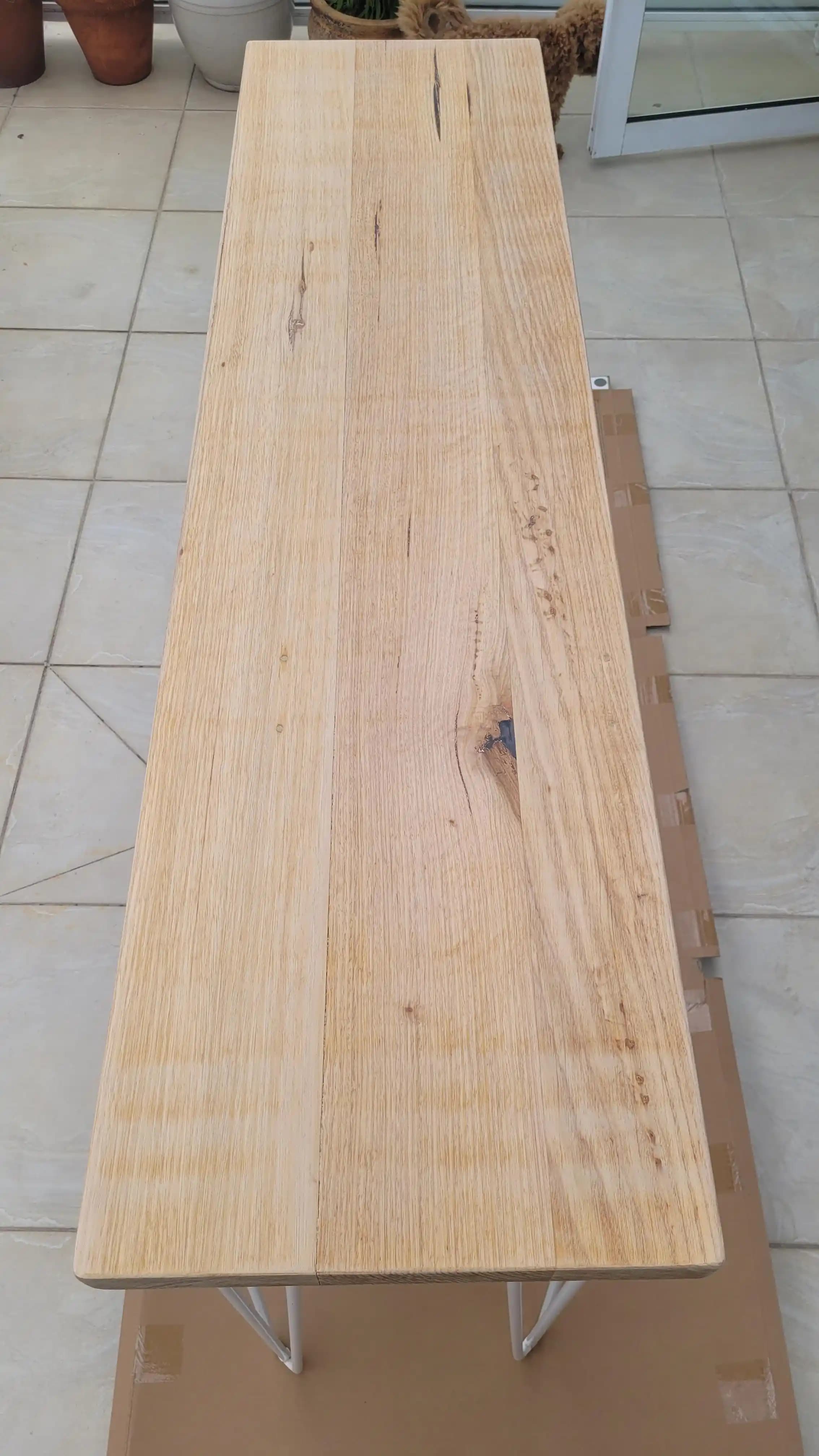 Ahşap Yüzeylerde Çizgili Desenlerin Nedenleri ve Etkili Giderme Yöntemleri