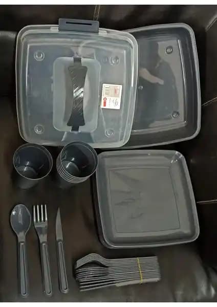 Mars Plastik ve Titiz Lovely Piknik Setleri Karşılaştırması: Hangi Set Sizin İçin En İyi Seçenek