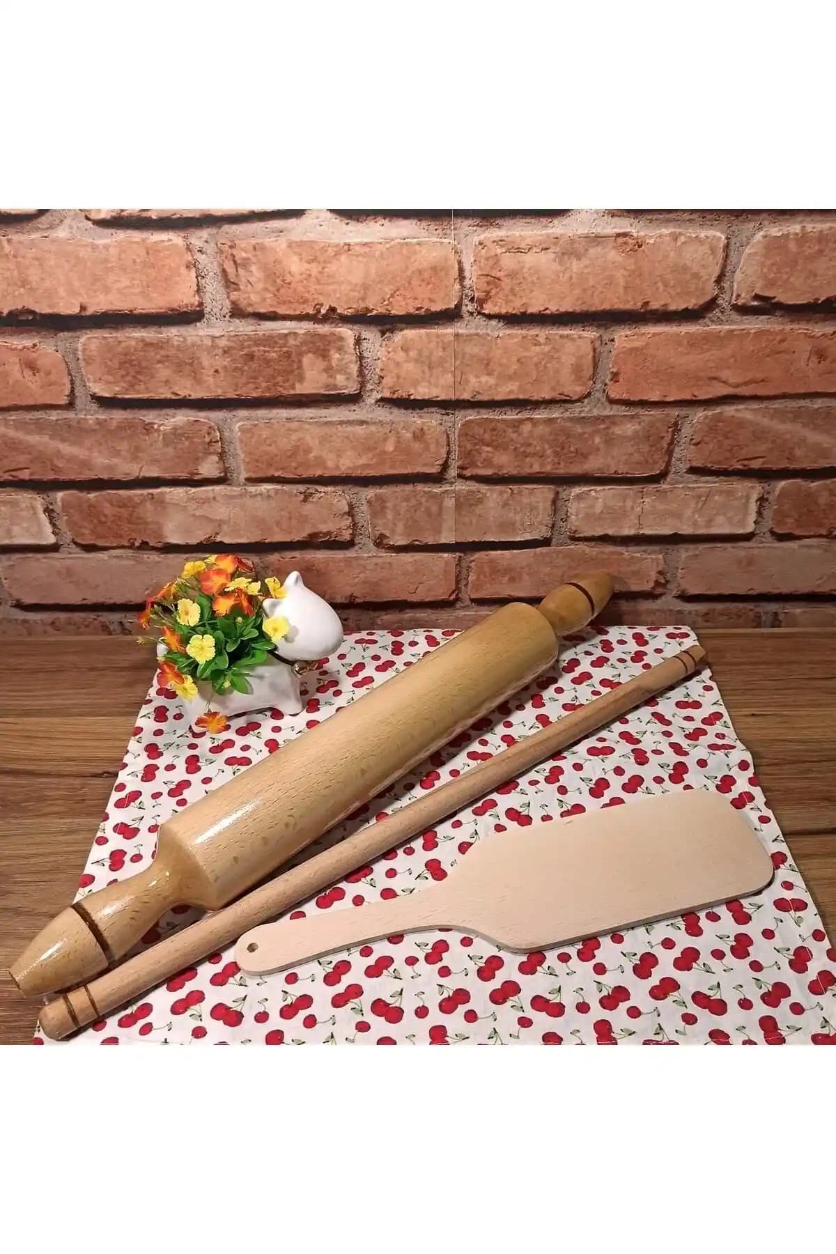 Pembe Lotus Oklava ve Spatula Seti ile Mutfakta Hem Şıklık Hem Pratiklik Sağlayın