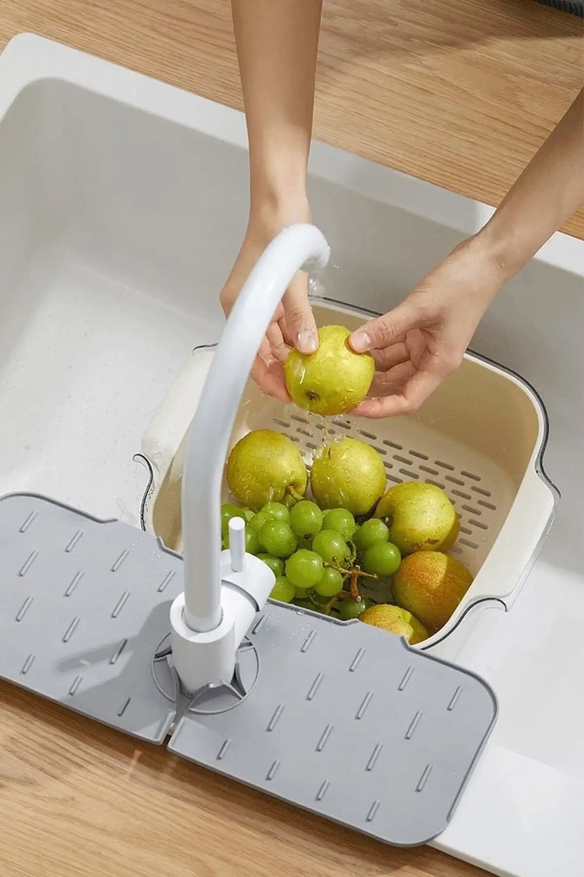 Vigentino Su Tutucu Musluk Matı: Mutfak ve Banyo Hijyenini Artıran Pratik Çözüm