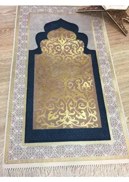 Brillant Gold Saçaklı Seccade ve Kadife Dokulu Seccade Karşılaştırması