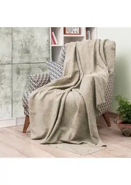 Latuda Jakarlı Desenli Kaymaz Koltuk Şalı ve Özlü Home Pamuklu Koltuk Örtüsü Karşılaştırması