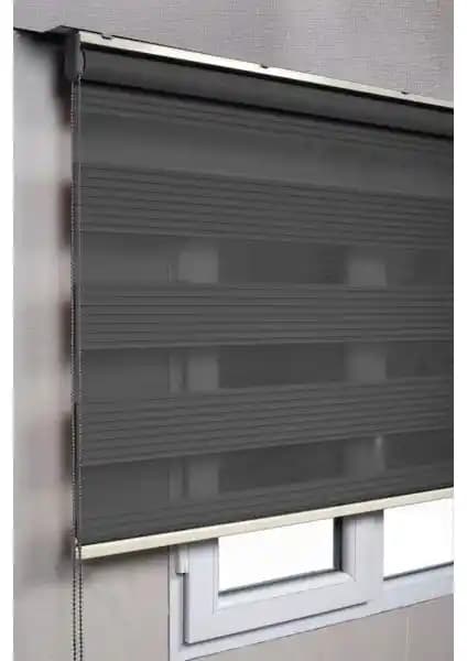 Perde Seçenekleri Karşılaştırması: Antrasit Zebra ve Krem Stor Perde Modelleri