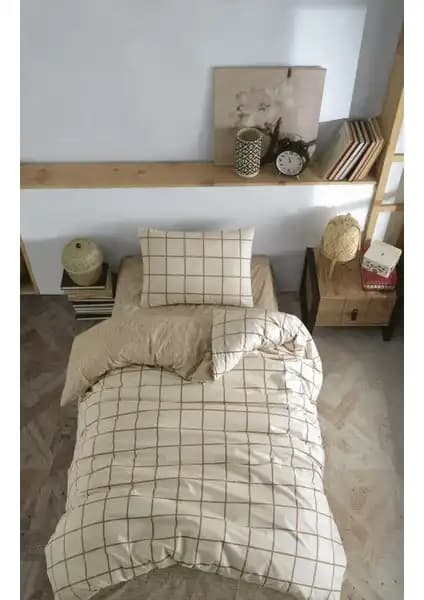 Casa Carina Kare Renk Nevresim Takımı Yumuşak ve Dayanıklı Ranforce Kumaşla Şık Yatak Odası Dekoru