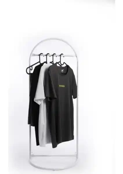 Fec Reklam Oval Konfeksiyon Askılığı: Şık Tasarım ve Dayanıklılık Sunar