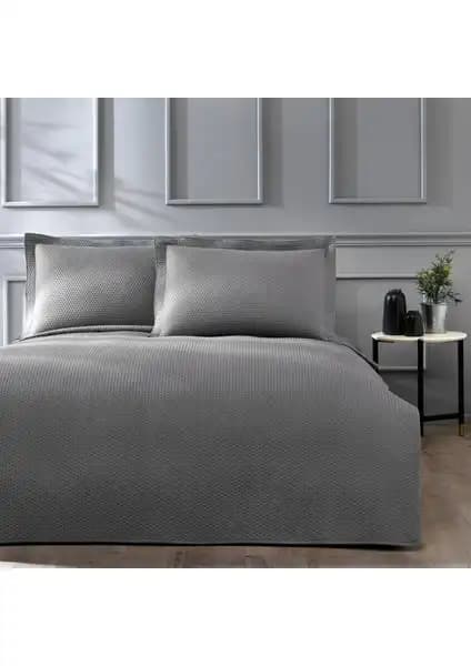 Linens Mist Tek Kişilik Gri Yatak Örtüsü Seti: Dayanıklı ve Şık Yatak Odası Dekorasyonu