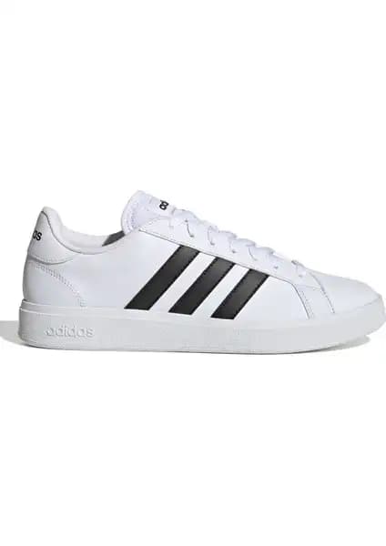 Adidas Spor Ayakkabıları Karşılaştırması: Grand Court TD ve Sportswear ID3711 Özellikleri 1