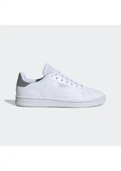 Adidas Urban Court Kadın Spor Ayakkabıları Karşılaştırması: Şıklık ve Konfor Analizi 2