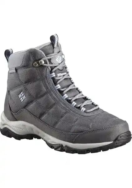 Columbia ve The North Face Kadın Kış Botları Karşılaştırması Sıcak ve Su Geçirmez Özellikleriyle