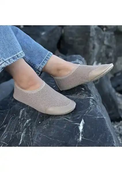 Deniz ve havuz kullanımı için karşılaştırmalı deniz ayakkabısı analizi ve seçim rehberi