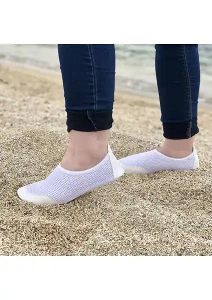 Deniz ve plaj aktiviteleri için en iyi ayakkabı karşılaştırması: Live Success ve Savana modelleri