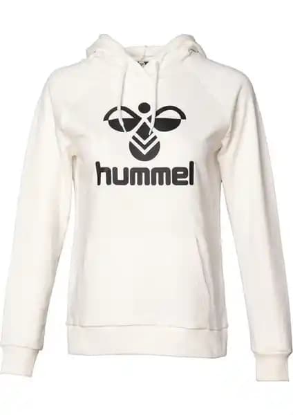 Hummel Billund Kadın Sweatshirt ve Puma ESS Siyah Kadın Eşofman Altı Karşılaştırması