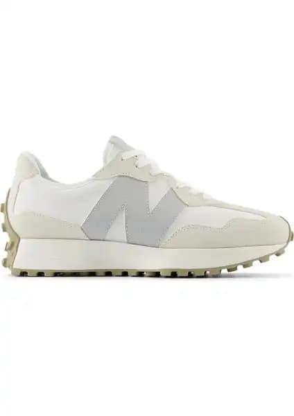 New Balance 327 ile Puma Slipstream Karşılaştırması Kadın Günlük Spor Ayakkabıları Analizi 1