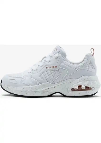 Skechers D'lites ve M-Uno Kadın Spor Ayakkabıları Karşılaştırması ve Özellikleri 2
