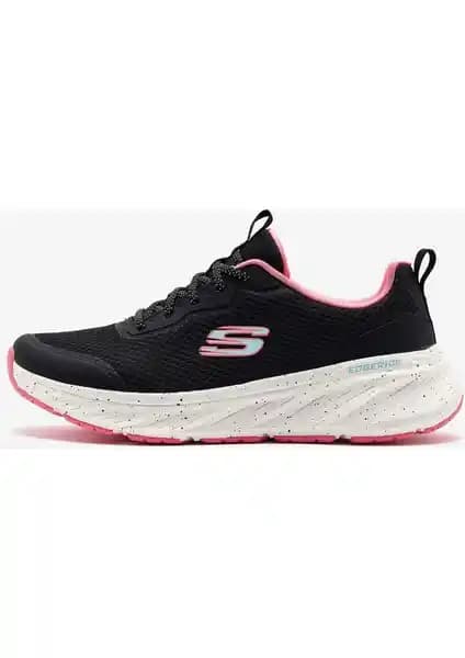Skechers Edgeride ve Skech Lite Pro Kadın Spor Ayakkabıları Karşılaştırması