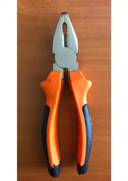 Super Pense 180MM Çok Amaçlı Pense: Güçlü ve Dayanıklı Elektrik ve Tesisat Aleti