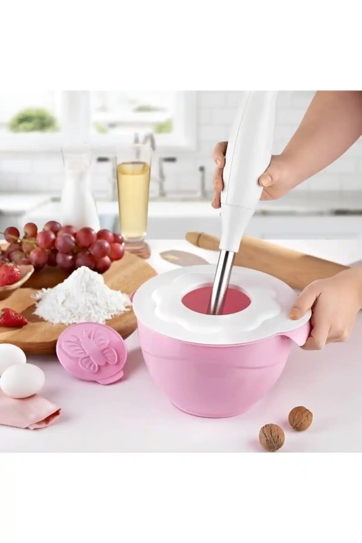 Bayev 3500 ml Kapaklı Mikser Kabı ile güvenli saklama: reçel ve soslar için uygun